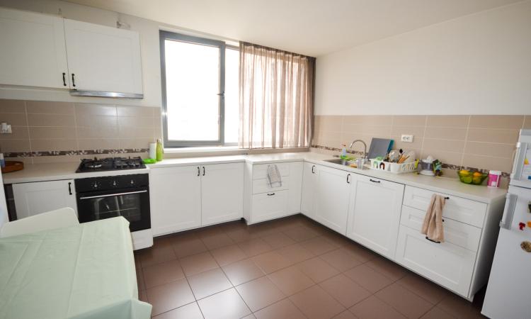 Unirii - September 13 - Uranus - 2-room apartment - 92 sqm - underground parking
