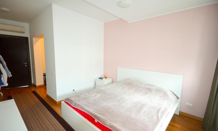 Unirii - September 13 - Uranus - 2-room apartment - 92 sqm - underground parking