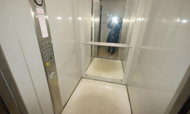 Unirii - September 13 - Uranus - 2-room apartment - 92 sqm - underground parking