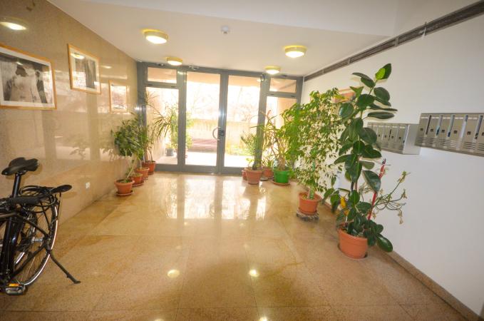 Unirii - September 13 - Uranus - 2-room apartment - 92 sqm - underground parking