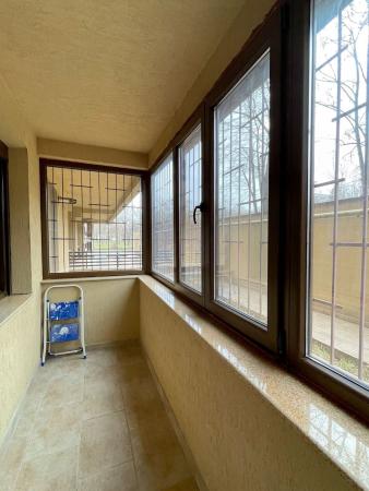 Jiului - Stradal, garsoniera in bloc, semidecomandat, etaj P/5
