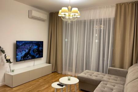 Luxuria - Domenii - Herastrau - Expozitiei