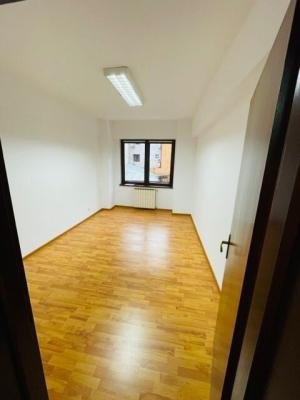 Birouri - 3 Camere - Dorobanti - Capitale - Petrom