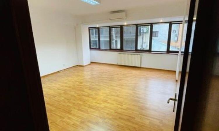 Birouri - 3 Camere - Dorobanti - Capitale - Petrom