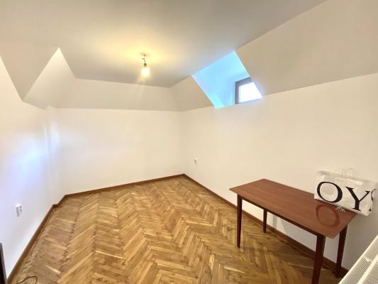 3 Camere - Birouri - Capitale - Roma