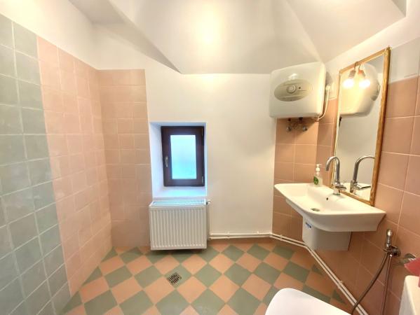 3 Camere - Birouri - Capitale - Roma