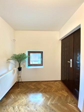 3 Camere - Birouri - Capitale - Roma