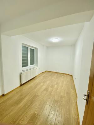 Ultracentral - Birouri - Cabinet - Romana - Metrou