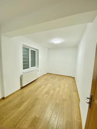 Ultracentral - Birouri - Cabinet - Romana - Metrou