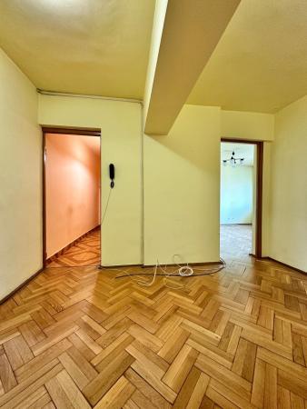 4 rooms - 0 minutes Metrou Stefan cel Mare - 90 usable square meters - 1982
