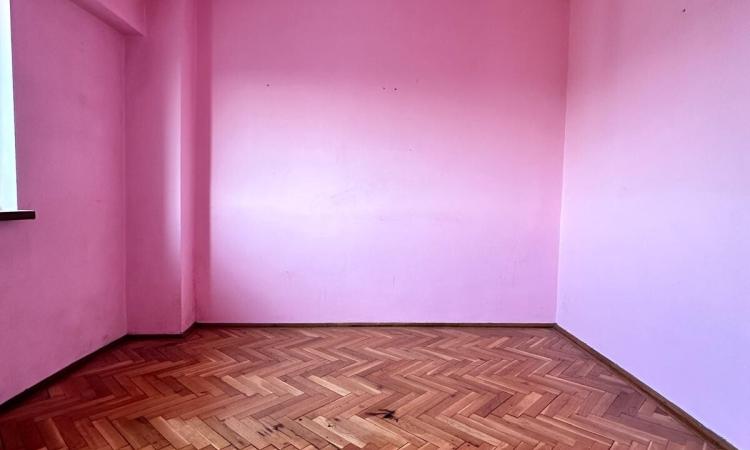 4 rooms - 0 minutes Metrou Stefan cel Mare - 90 usable square meters - 1982