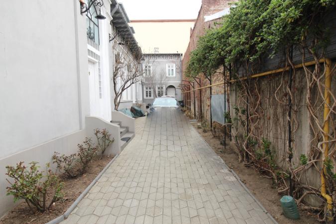 Vila-Rond George Cosbuc-curte generoasa, ideala pentru sediu de firma