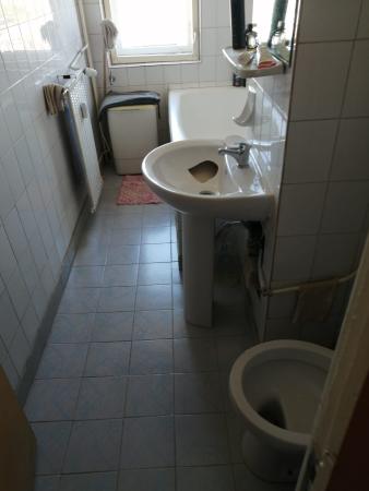 Studio Piata Alba Iulia-Rond Alba Iulia-stradal-bloc monolit