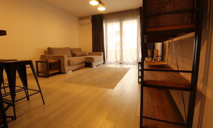 Unirii-Piata Unirii-Terasa--loc de parcare subteran-complet renovat