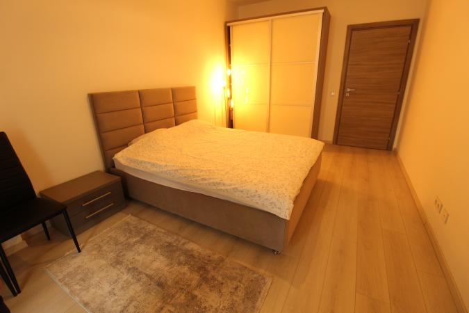 Unirii-Piata Unirii-Terasa--loc de parcare subteran-complet renovat