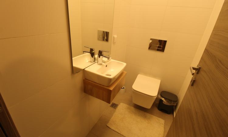 Unirii-Piata Unirii-Terasa--loc de parcare subteran-complet renovat
