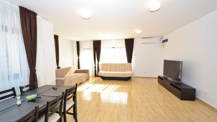 Baneasa - Dobrogeanu Gherea, vila P+2E