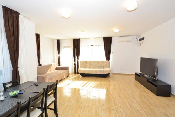 Baneasa - Dobrogeanu Gherea, vila P+2E