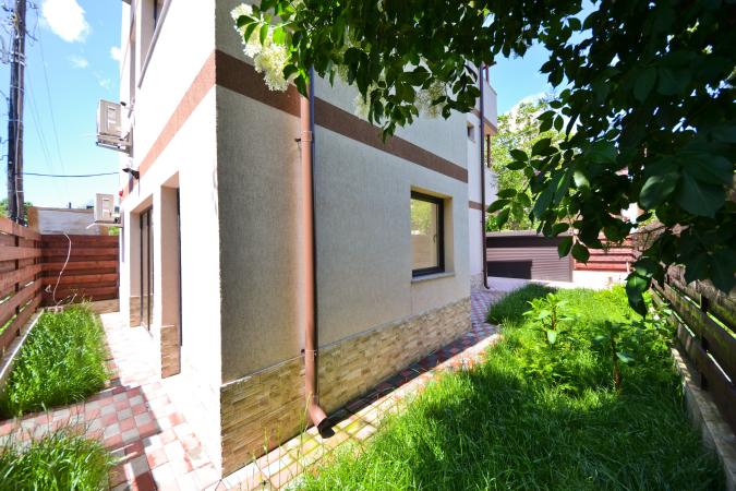 Baneasa - Dobrogeanu Gherea, vila P+2E