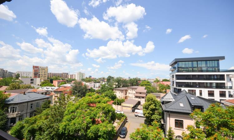 Unirii - Piata Alba Iulia - Decebal - Garsoniera renovata integral -nou mobilata