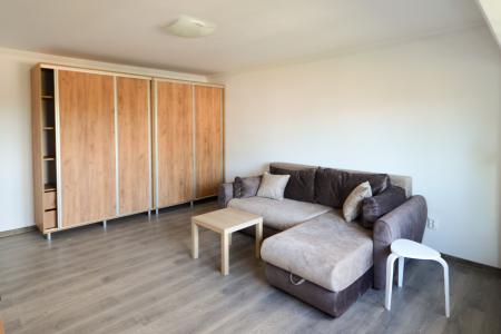 Unirii - Piata Alba Iulia - Decebal - Garsoniera renovata integral -nou mobilata