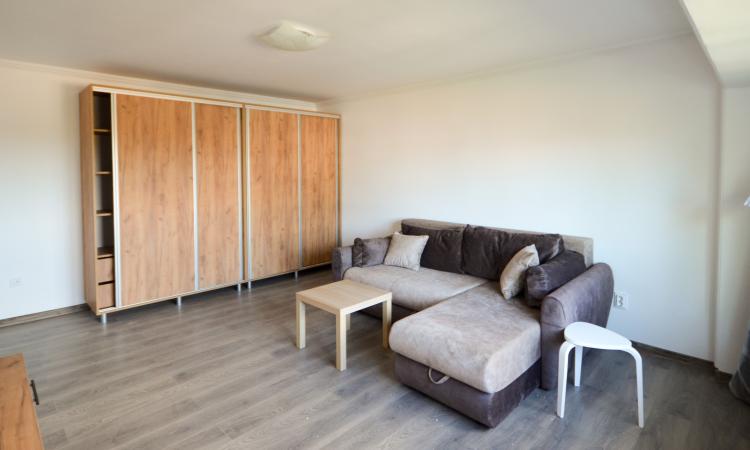 Unirii - Piata Alba Iulia - Decebal - Garsoniera renovata integral -nou mobilata