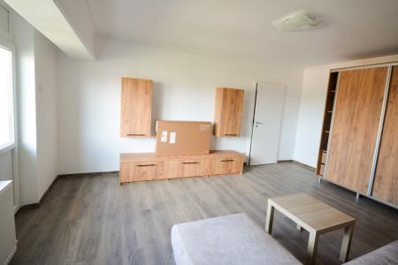 Unirii - Piata Alba Iulia - Decebal - Garsoniera renovata integral -nou mobilata