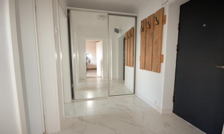 Unirii - Piata Alba Iulia - Decebal - Garsoniera renovata integral -nou mobilata