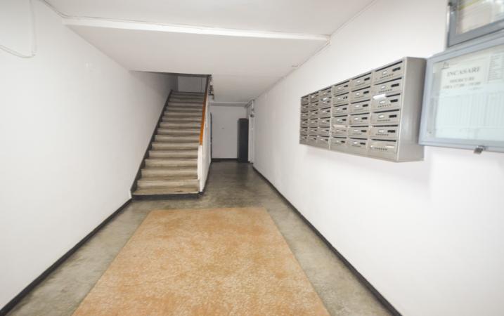 Unirii - Piata Alba Iulia - Decebal - Garsoniera renovata integral -nou mobilata