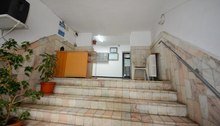 Unirii - Piata Alba Iulia - Decebal - Garsoniera renovata integral -nou mobilata