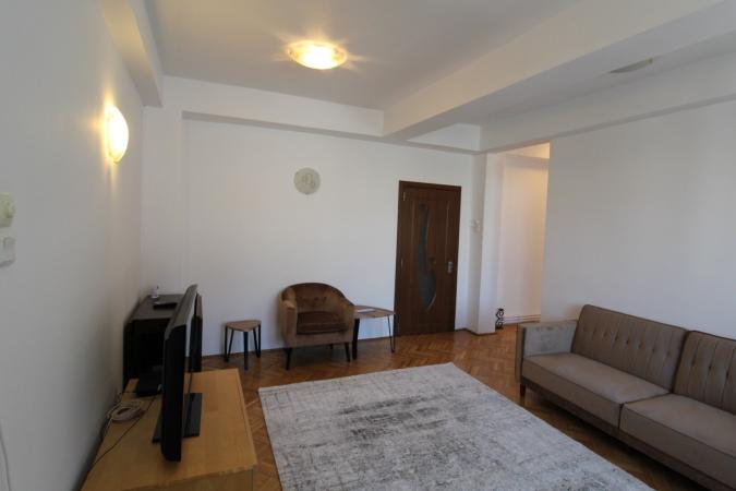 Apartament 3 camere Calea Victoriei