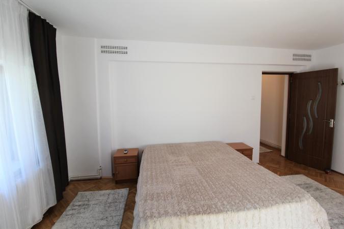 Apartament 3 camere Calea Victoriei