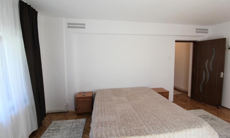 Apartament 3 camere Calea Victoriei