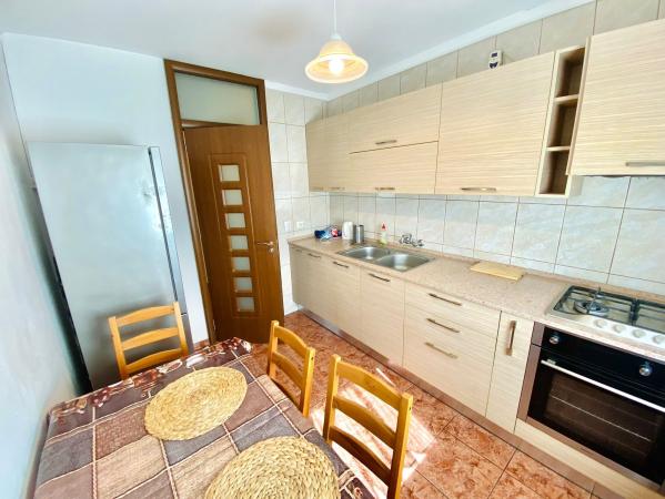 2 Camere - Aviatiei - Promenada