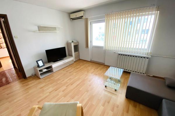 2 Camere - Aviatiei - Promenada