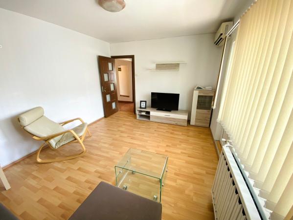 2 Camere - Aviatiei - Promenada