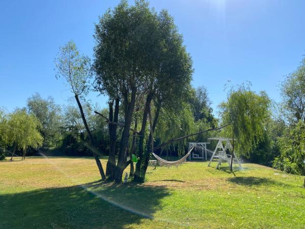 Sisesti Bloc Nou - Lac - Metrou Straulesti