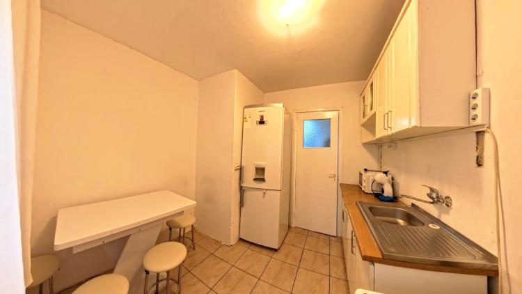 Titan -  ParcTitanel - str Postavarul - 3 camere - mobilat/utilat