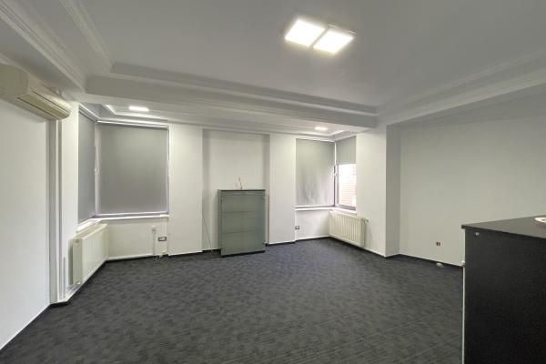 Aviatiei - Nicolae Caramfil, spatiu birouri, suprafata utila 180 mp