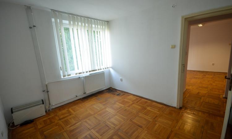 Unirii - Hanul lui Manuc - I.C.Bratianu - 2 camere - nemobilat