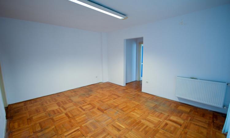 Unirii - Hanul lui Manuc - I.C.Bratianu - 2 camere - nemobilat