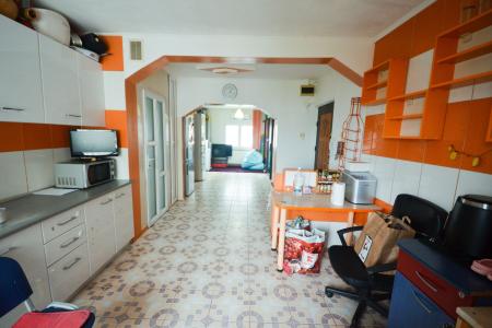 Nerva Traian - Vitan Mall - 4 camere - SUT 97MP - Centrala proprie