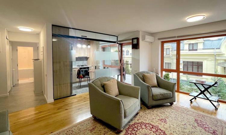 Panduri - Petre Lintes, apartament 2 camere in bloc, decomandat, etaj 1/5