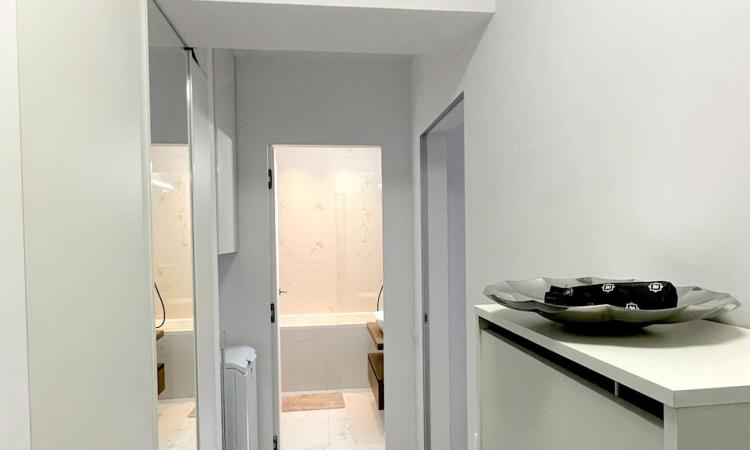 Panduri - Petre Lintes, apartament 2 camere in bloc, decomandat, etaj 1/5