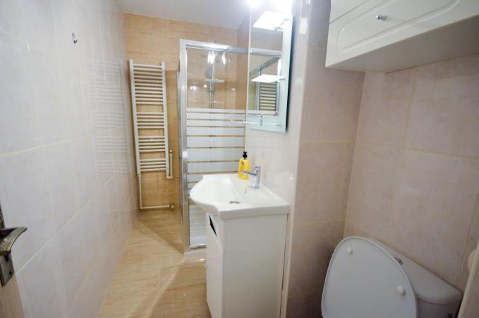 Piata Alba Iulia - Baba Novac - garsoniera - mobilata/utilat nou