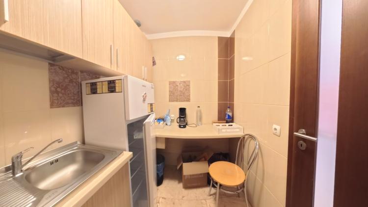 Unirii - Parcul Carol - Str Gramont - Birouri - 5 camere - mobilate/utilate- centrala proprie