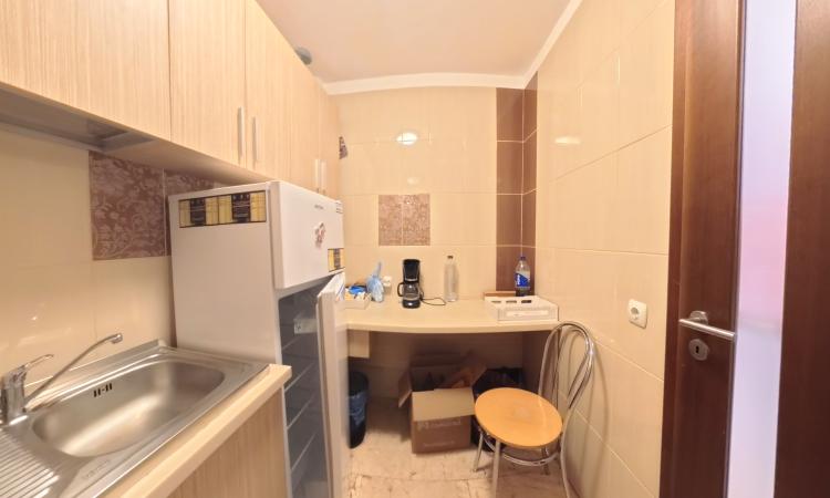 Unirii - Parcul Carol - Str Gramont - Birouri - 5 camere - mobilate/utilate- centrala proprie