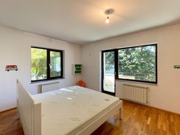 Aviatiei - Maguricea, vila S+P+1E+M, 9 camere, suprafata utila 363 mp