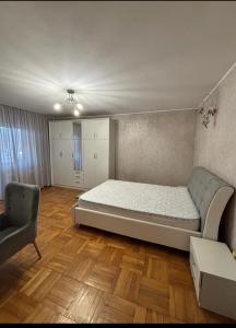 Nerva Traian - Timpuri Noi - Metrou Timpuri Noi - 4 camere - mobilat/utilat