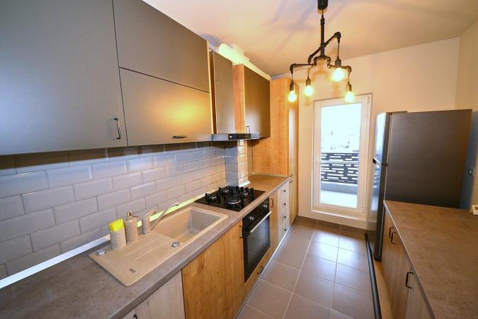 Otopeni - 1 Mai - Inchiriere apartament 2 camere cu parcare